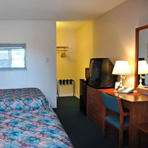 Travelers Lodge Marshall Szoba fotó